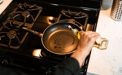 Kitchen cooking with oil that must be properly disposed of